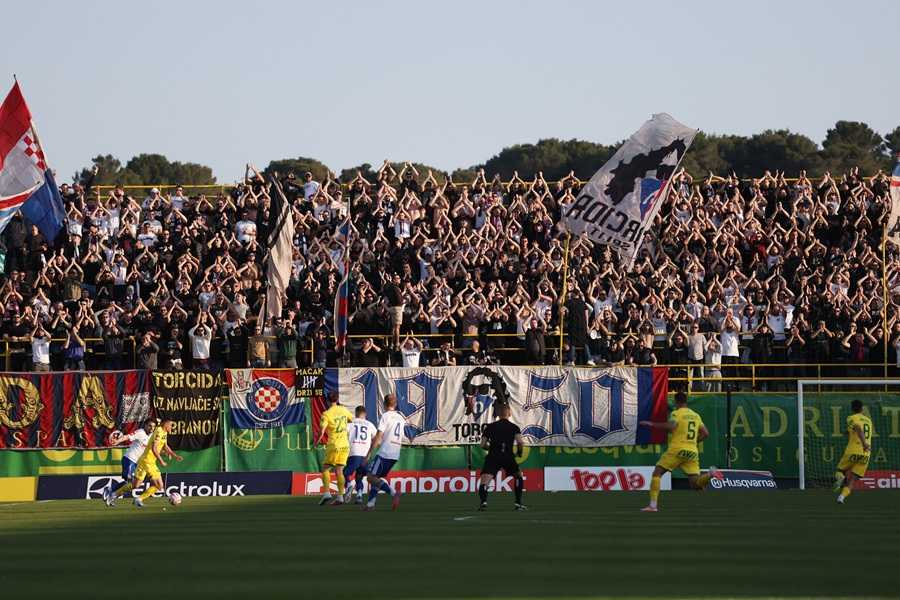 Detalj s utakmice Istra 1961 - Hajduk / Hina