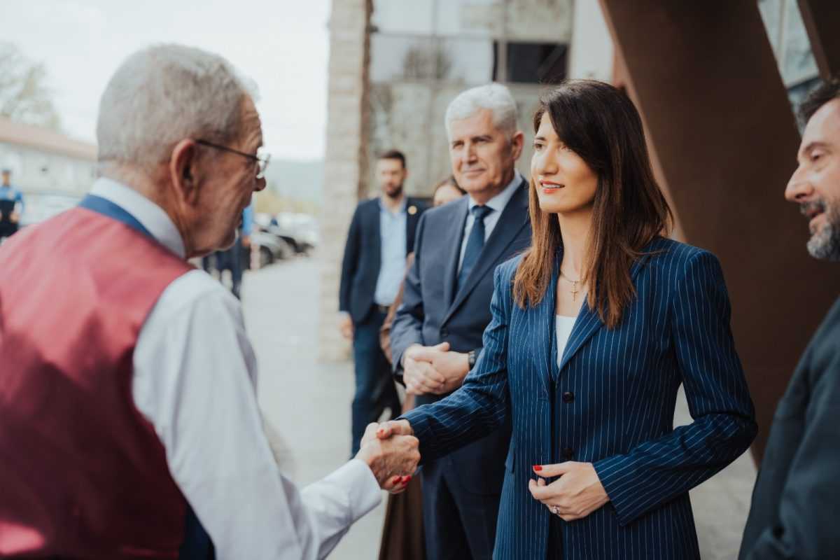 JAČAJU PRIJATELJSKI ODNOSI: Čović, Filipović i Kordić s predsjednikom Austrije