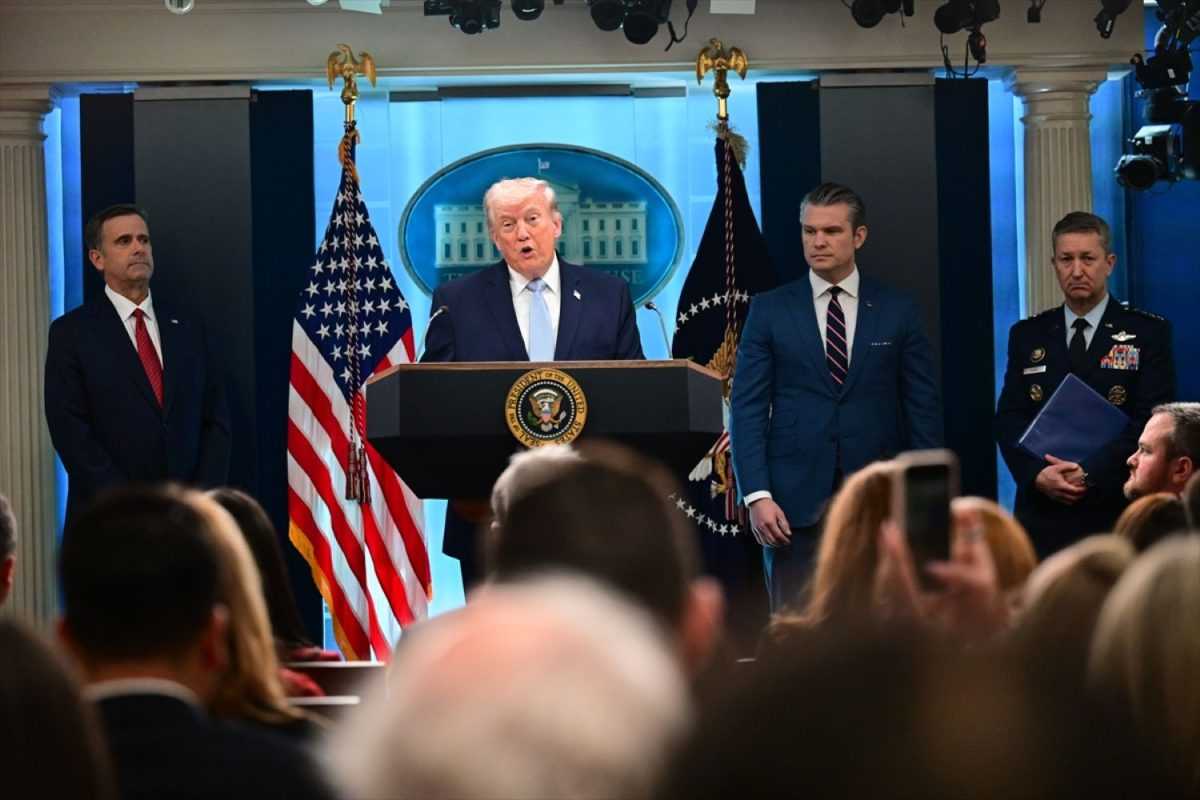 TRUMP: Iran bi mogao biti uništen preko noći, to moglo biti već u utorak navečer  