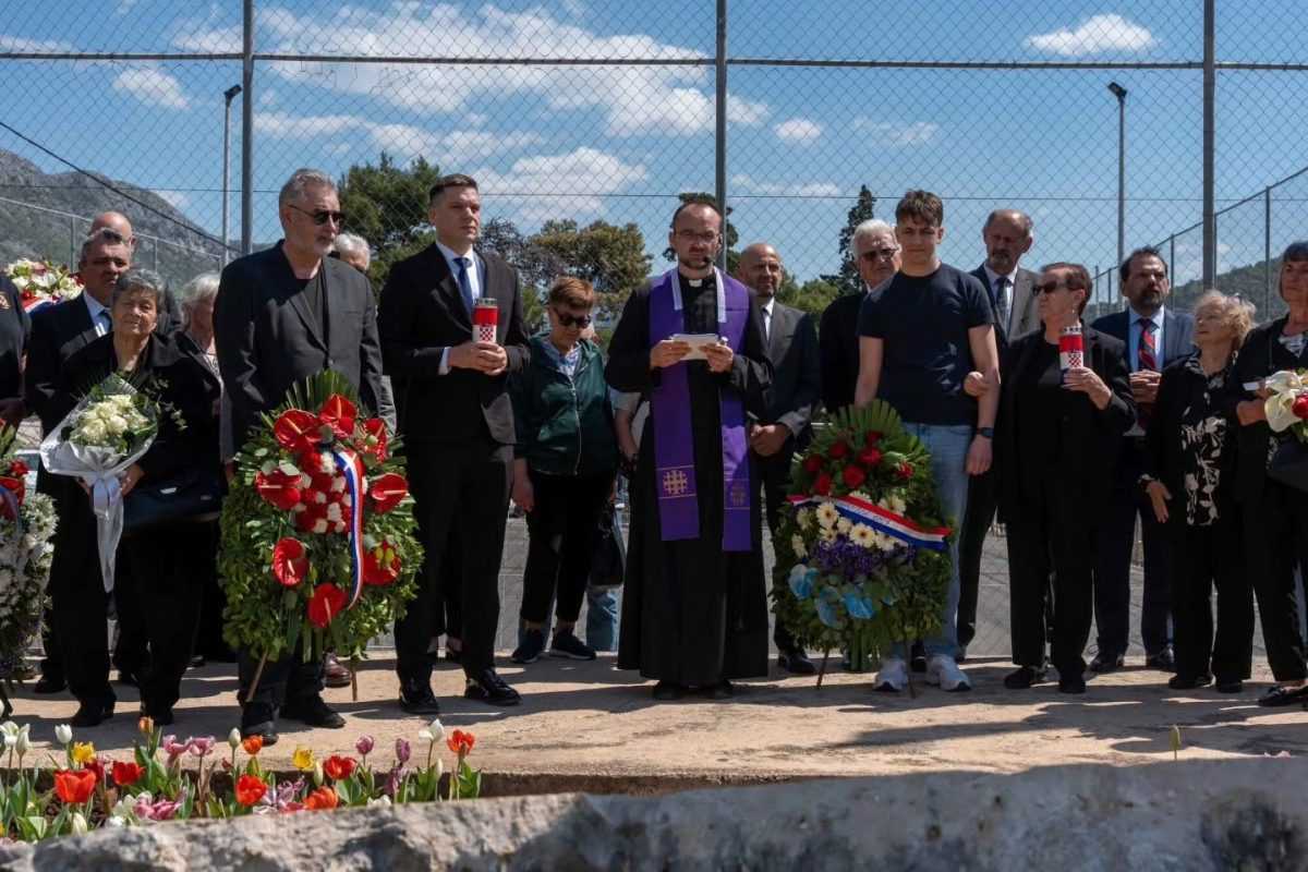 SPOMEN NA HRABROST: Sjećanje na Omišane stradale u obrani Dubrovnika