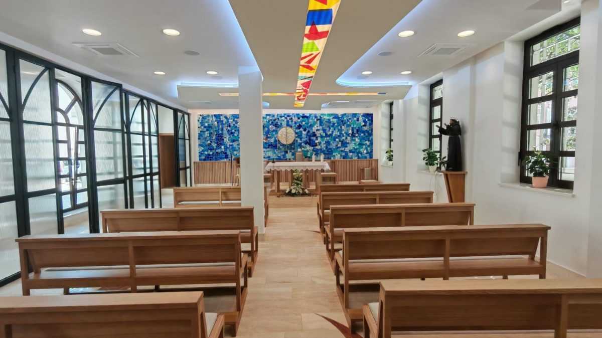 ZNAČAJAN DOGAĐAJ ZA SINJ: Blagoslov kapele sv. Franje i nove dvorane za hodočasnike Blagoslov kapele sv. Franje i nove dvorane za hodočasnike / Foto: Fenix (MV)