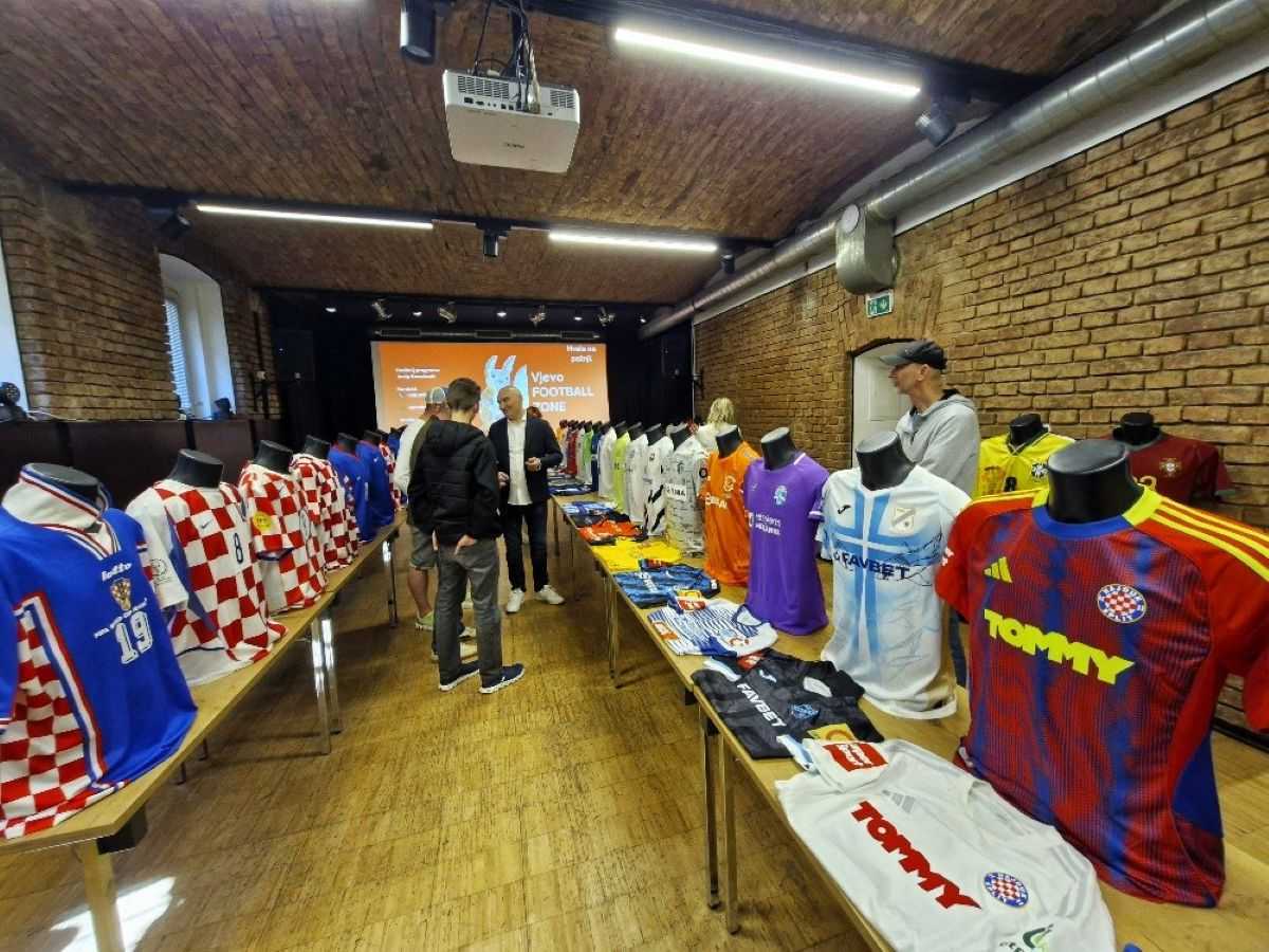 “VJEVO FOOTBALL ZONE”: U Beču izložba originalnih nogometnih dresova hrvatskih i svjetskih igrača