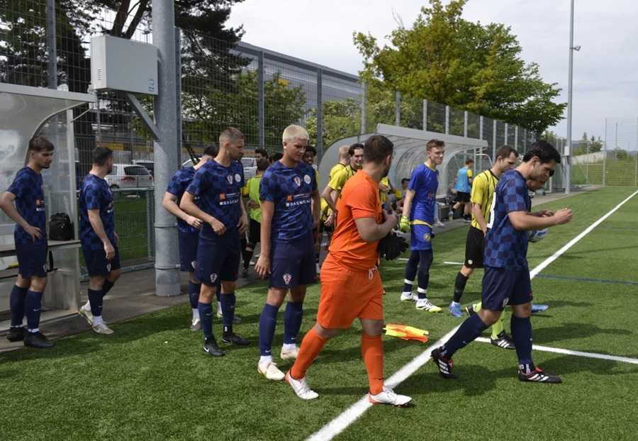 ŠOK U SUDAČKOJ NADOKNADI: Croatia Zürich ispustila pobjedu i vrh ljestvice Detalj s utakmice NK Croatia ZH : SC Wipkingen ZH / Foto: Ivan Barišić