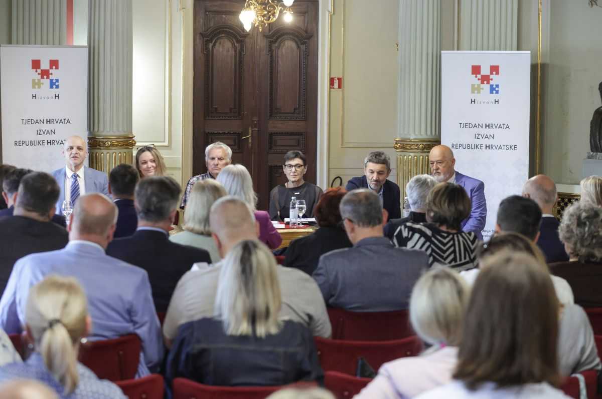 OKRUGLI STOL U ZAGREBU: Od BiH i Crne Gore do Njemačke i Kanade – kako Hrvati izvan domovine čuvaju svoj jezik