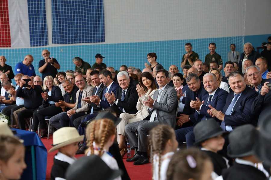 Obilježavanje Dana općine Usora i Dana 110. brigade Hrvatskog vijeća obrane Usora / Foto: HNS BiH