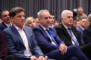 TRIBINA U ZAGREBU: Nastavak zajedničkog djelovanja na zaštiti političkih i nacionalnih interesa hrvatskoga naroda u BiH