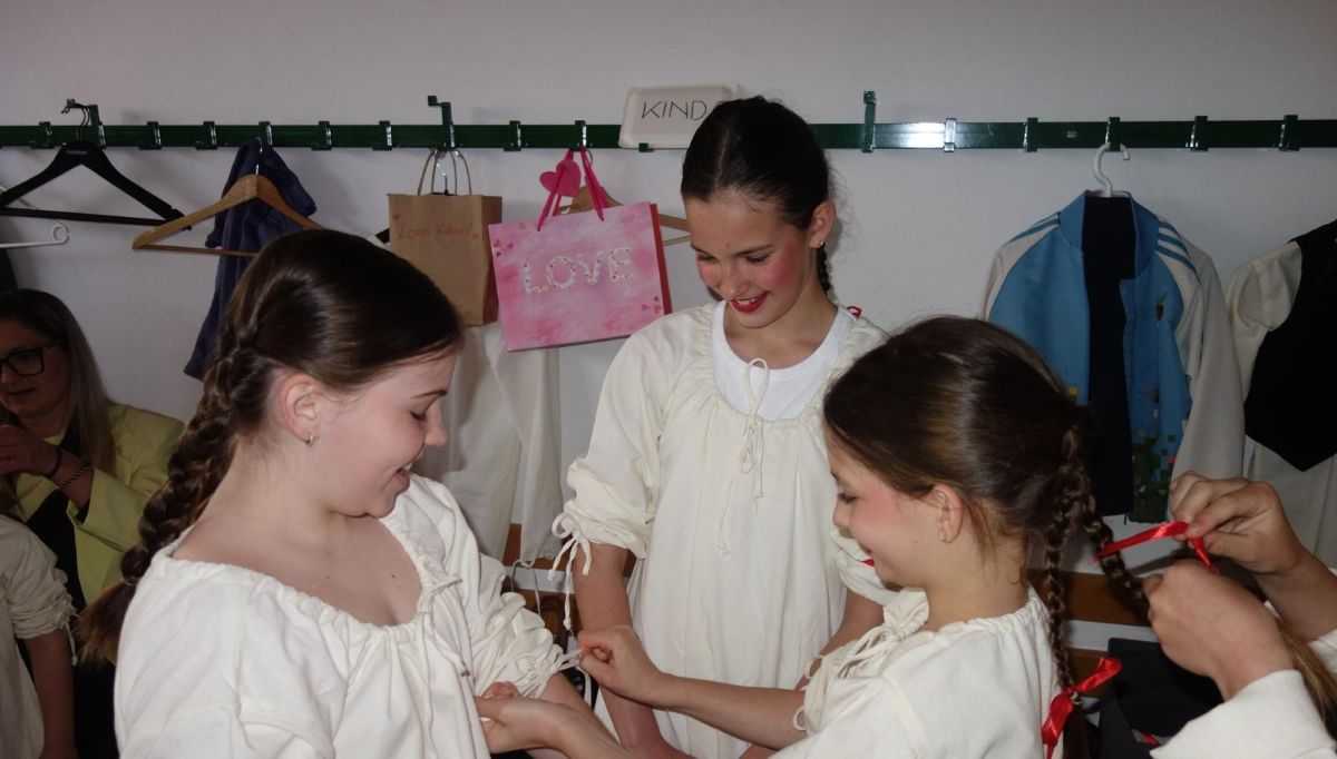 ODRASTANJE UZ TRADICIJU: KUD „Srce Hrvatsko“ kroz pjesmu i ples čuva identitet i jezik izvan domovine