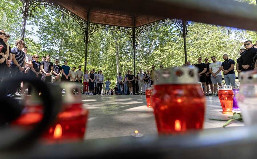 Okupljanje i 19 minuta šutnje za Luku Milovca / Foto: Hina