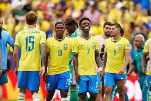 LUDNICA U HOUSTONU: Brazil nakon dramatičnog preokreta i gola u 95. minuti slomio Japan za prolaz među 16 najboljih LUDNICA U HOUSTONU: Brazil nakon dramatičnog preokreta i gola u 95. minuti slomio Japan za prolaz među 16 najboljih