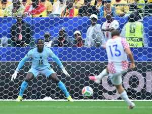 HRVATSKA NASTAVLJA NATJECANJE U TORONTU: Vatreni protiv Gane upisali drugu pobjedu na SP-u