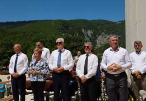 Predstavnici HNS-a u Podmilačju / Foto: HNS