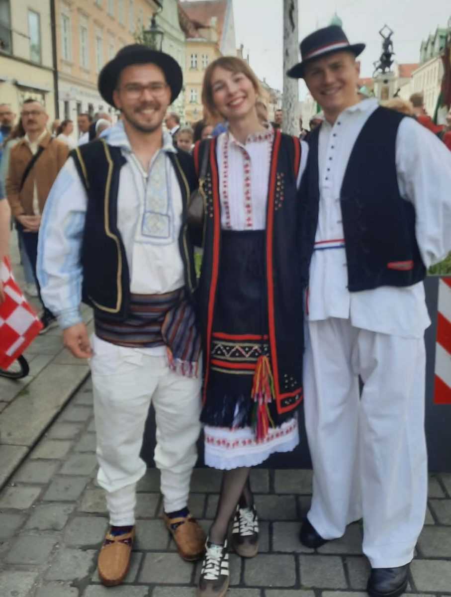 TIJELOVO U AUGSBURGU: Hrvati sudjelovali u procesiji kroz središte grada