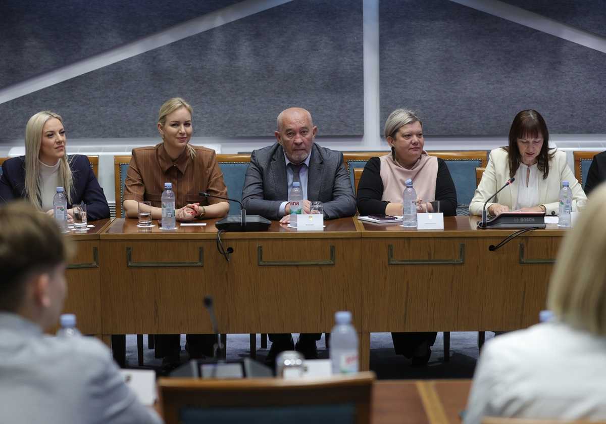 Vesna Vučemilović i Predrag Mišić / Foto: Hina