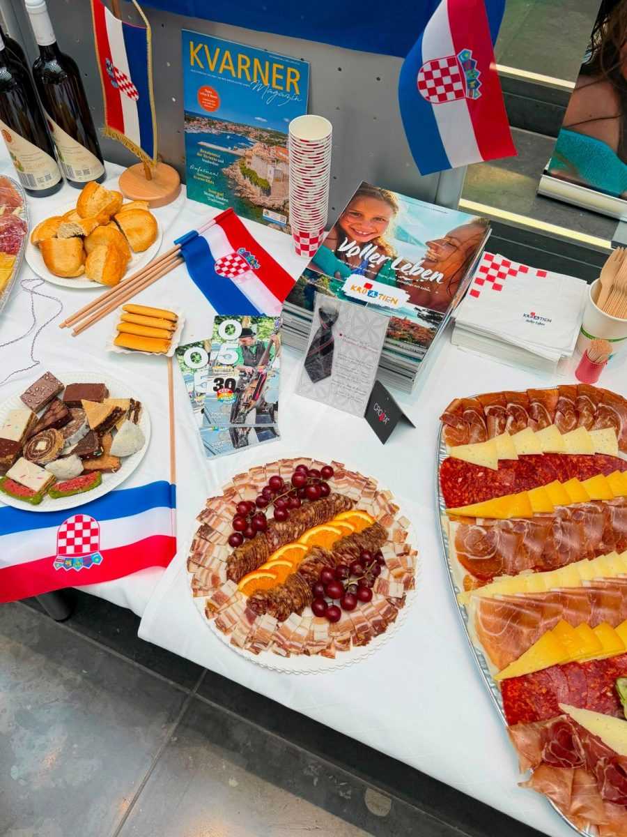 40 GODINA PRESTIŽNOG PROGRAMA U BERLINU: Tri mlade Hrvatice predstavile domovinu u međunarodnom okruženju