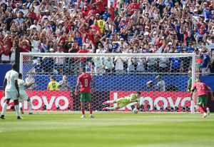 NEZAUSTAVLJIVI "TRIKOLORI": Francuska s 2:0 slomila Maroko