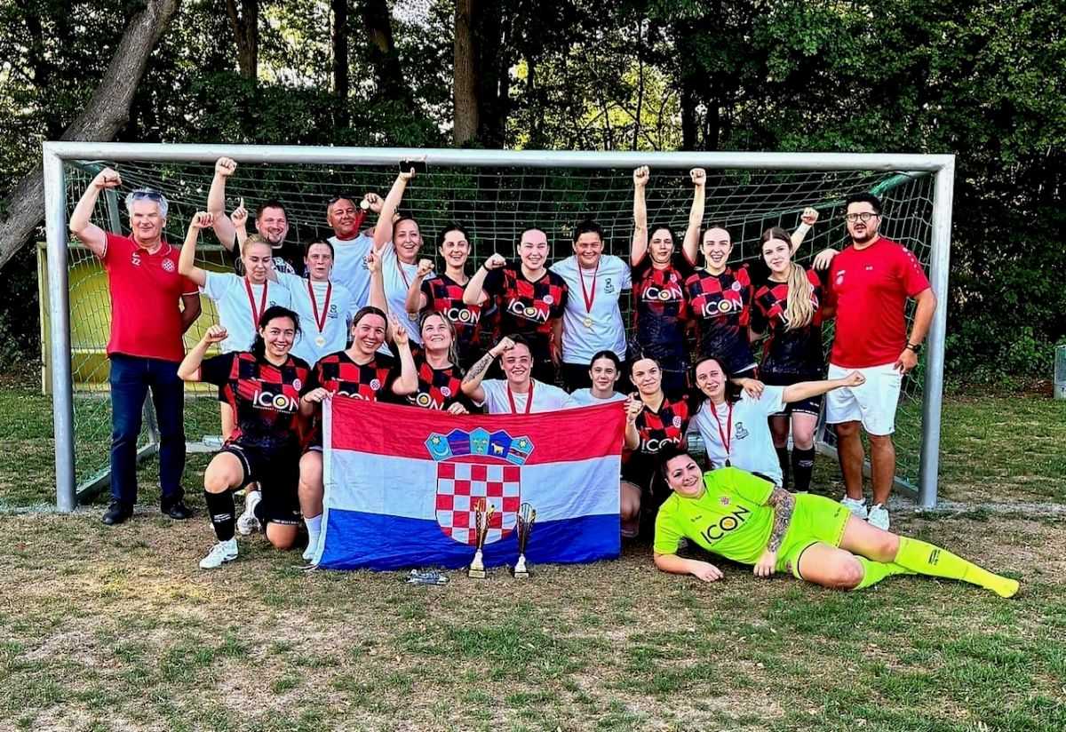 FC CROATIA MÜNCHEN POBJEDNIK: Hrvatsko finale i novi veliki uspjeh ženske ekipe Croatije FC CROATIA MÜNCHEN POBJEDNIK: Hrvatsko finale i novi veliki uspjeh ženske ekipe Croatije
