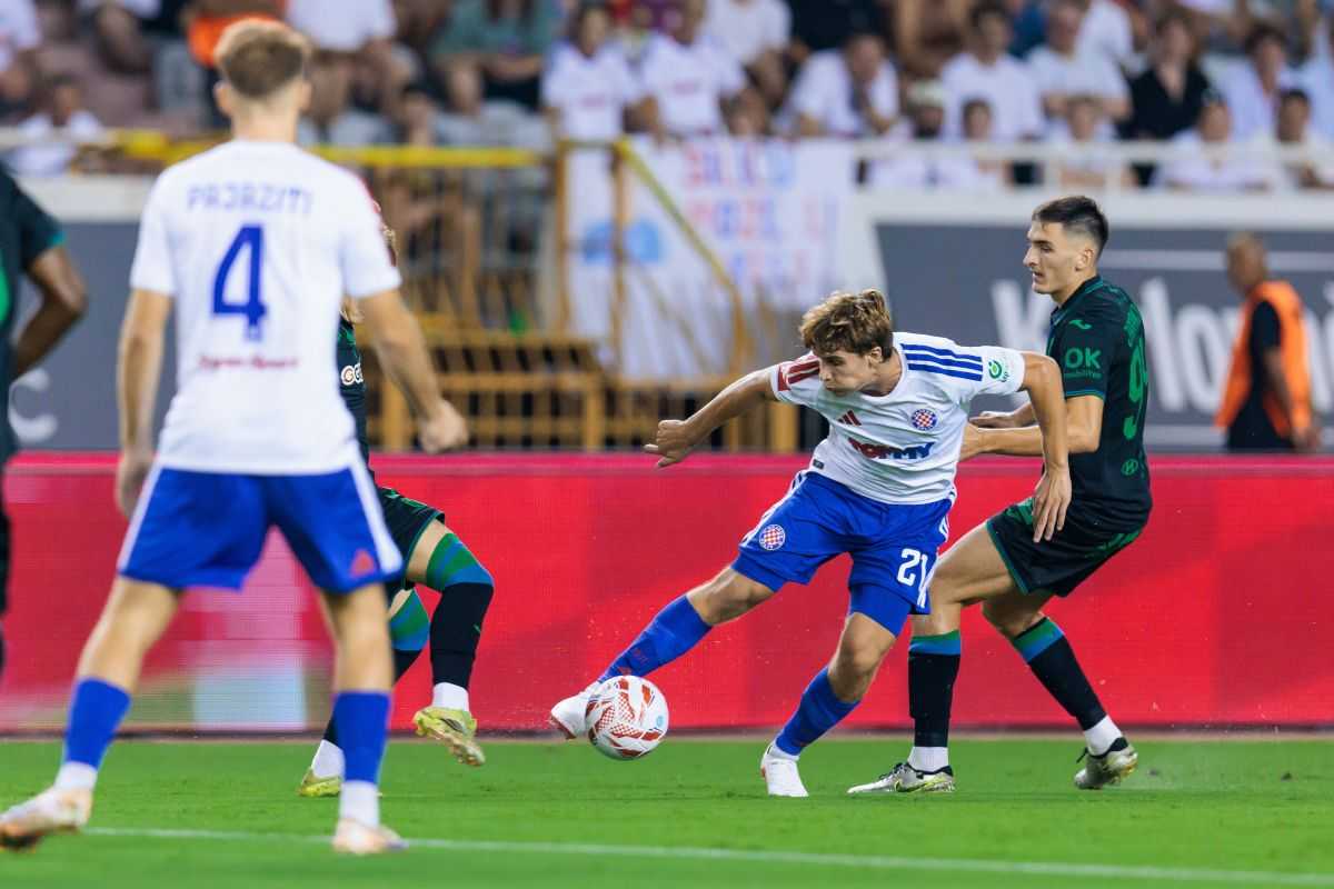 TRILER NA POLJUDU: Hajduk protiv Istre primio pogodak u 90+5 min za konačnih 2:2 TRILER NA POLJUDU: Hajduk protiv Istre primio pogodak u 90+5 min za konačnih 2:2