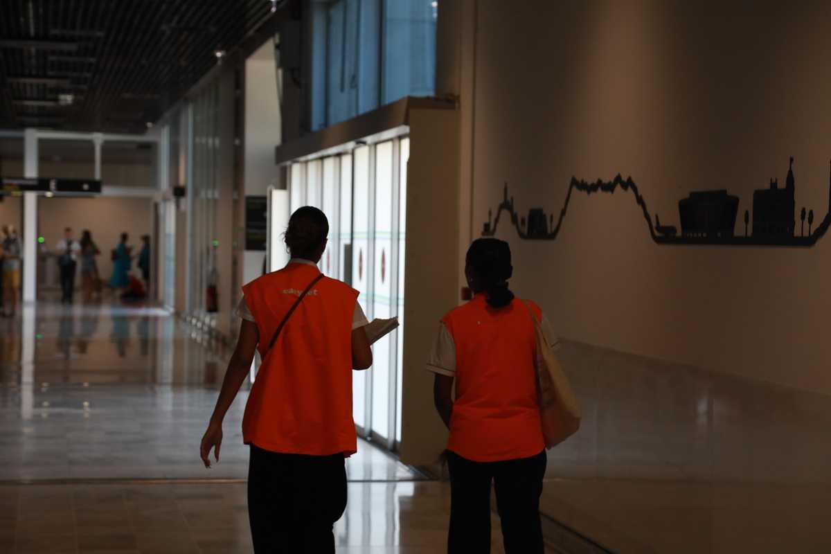 KAOS U ZRAČNOM PROMETU: Kabinsko osoblje EasyJeta u štrajku, otkazano oko 100 letova! EasyJet / Foto: Anadolu
